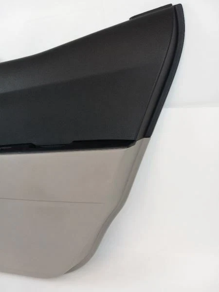 Panel puerta trasera derecha Mazda CX7 2007-2012 Foto 2 de 4