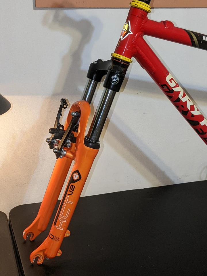 Raro cuadro de bicicleta de montaña Gary fisher Procaliber Genesis horquillas Suntour XCT V2 Foto 2 de 4