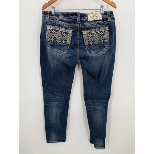Pantalones de mezclilla Miss Me para mujer talla 34 tiro medio ajustados embellecidos bolsillos lavado oscuro - Imagen 3 de 6