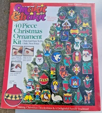 Sealed Vintage Makit & Bakit 40 Piece Stained Glass Christmas Ornament Kit 96639