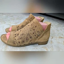 Coolway Womans Booties Open Toe Suede Paisley Laser Made In Spain  Tan Size US 8