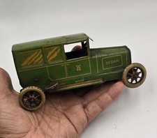 RARE Antique LEHMANN SEDAN 765 Tin Toy Car Green Wind-Up Auto Germany c. 1927