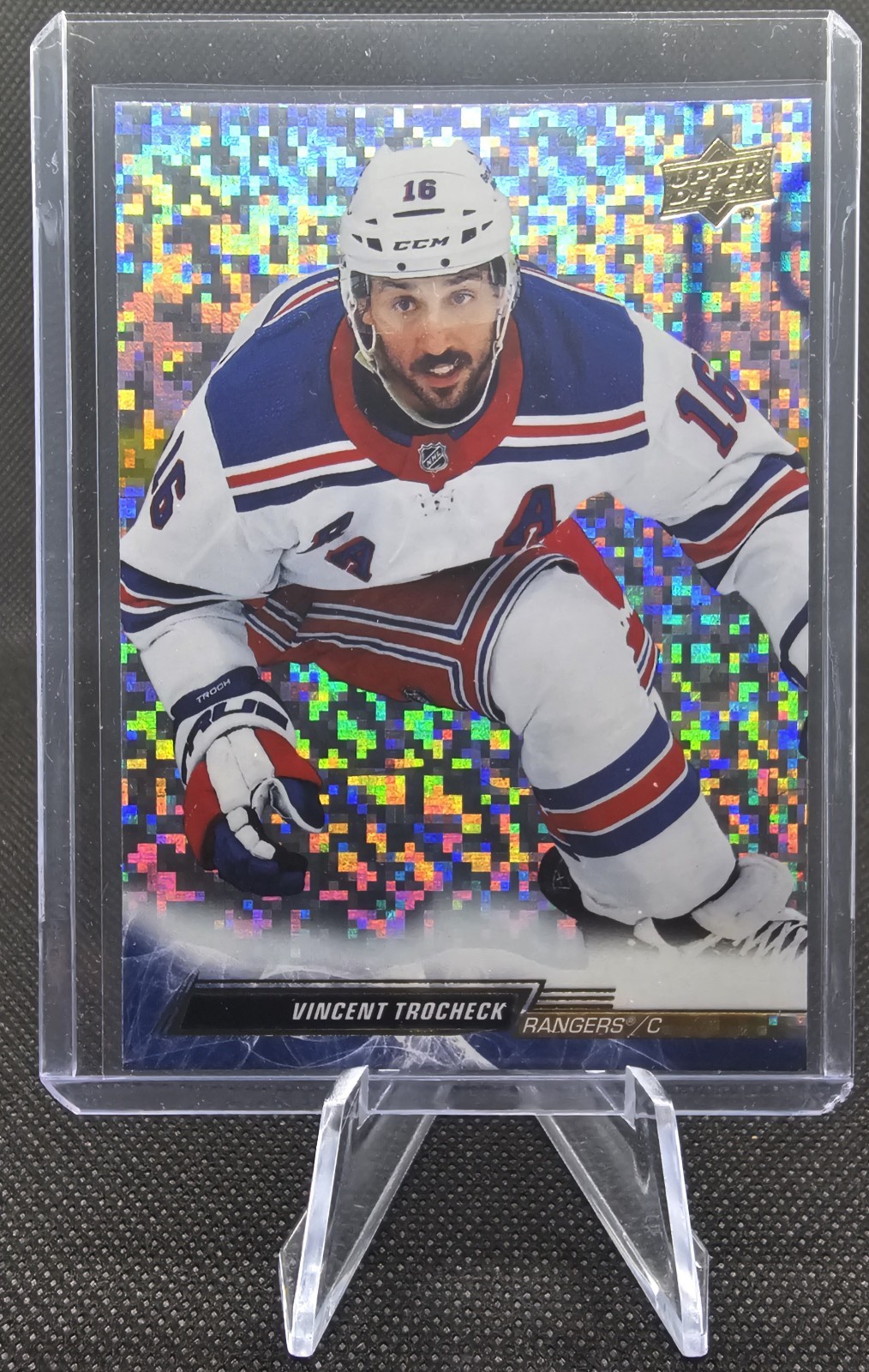 2022-23 Upper Deck Extended Series Speckled Foil Vincent Trocheck #591 Rangers