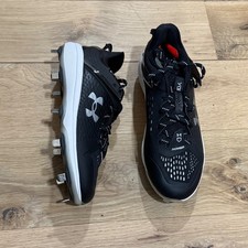 Under Armour UA Yard Low MT 3025592-001 Baseb...