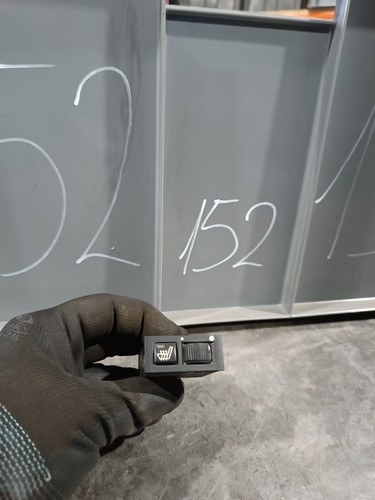 Orig. BMW E38 E39 Sitzheizungsschalter Schalter Sitzheizung 8352259 61318352259