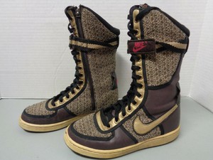 athletic boots womens