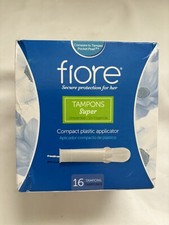 Tampony Fiore SUPER bezzapachowy kompaktowy plastikowy aplikator 16 w pudełku