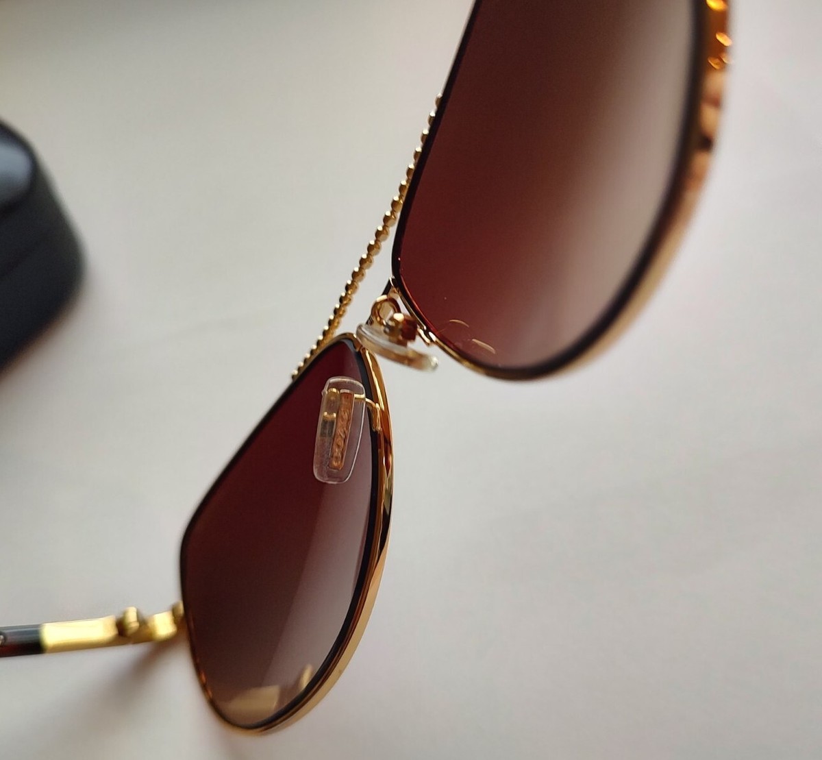 Coach HC7058 L136 Beaded Chain Aviator Sunglasses Black and Gold Frame Coach HC7058 L136 Beaded Chain Aviator Sunglasses Black and  main image 2