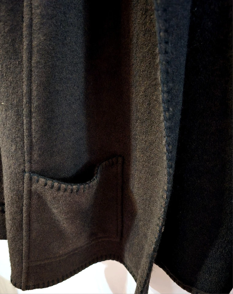 Jaqueta Swing DonCaster Marrom/Marrom Escuro 100% Lã Aberta Drapeada Tamanho XL - Imagem 4 de 4