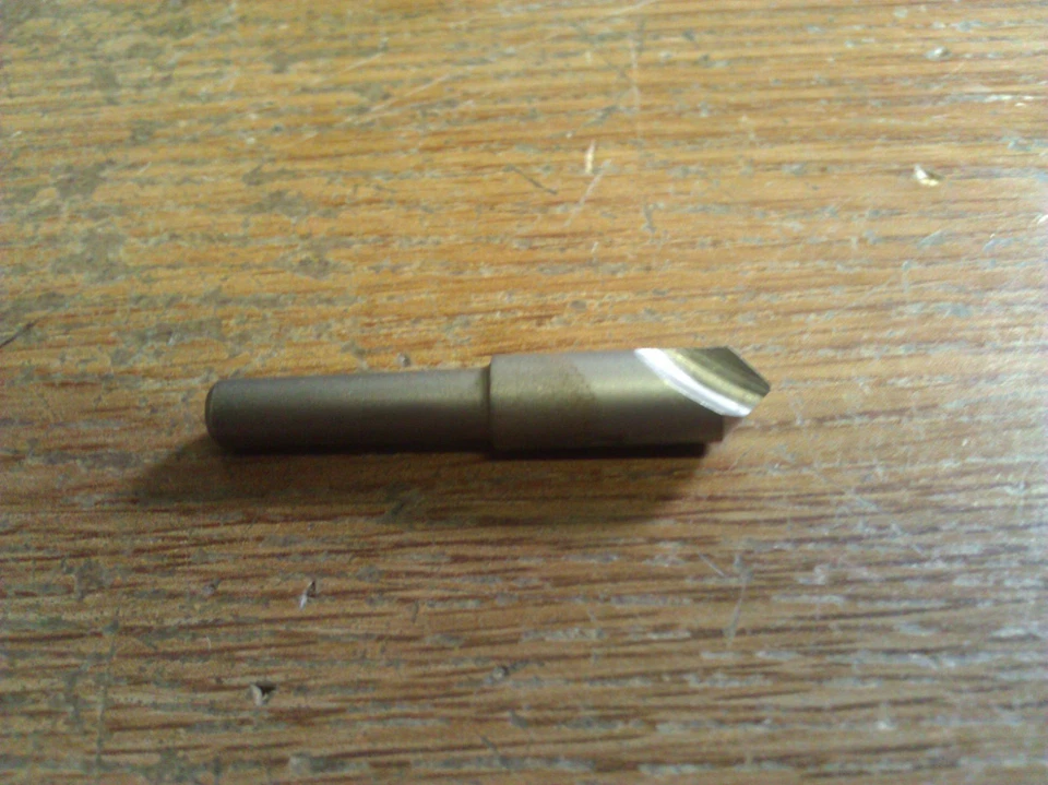 HTC 1/4" 90 DEGREE HIGH SPEED STEEL SINGLE FLUTE COUNTERSINK 3/16" SHANK