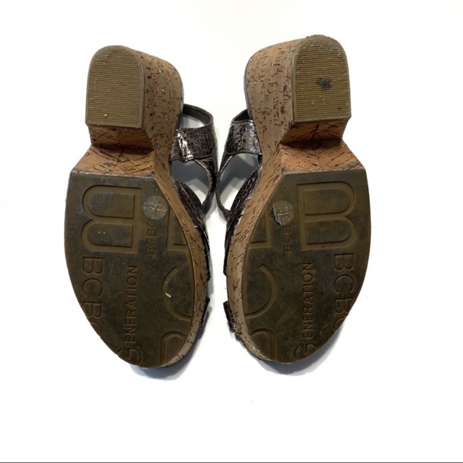 BCBGeneration Edelle Cork Platform Silver Wedges 8 - image 6