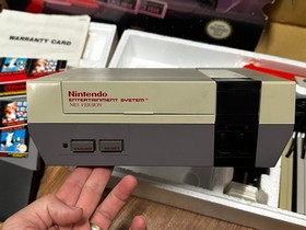 Nintendo NES Action Set UK Version BOXED! Complete w/ Inserts, Manuals + Posters