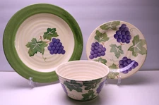 Grapes Plates & Bowl 3 pc CULINARY ARTS Embossed Rings Place Setting