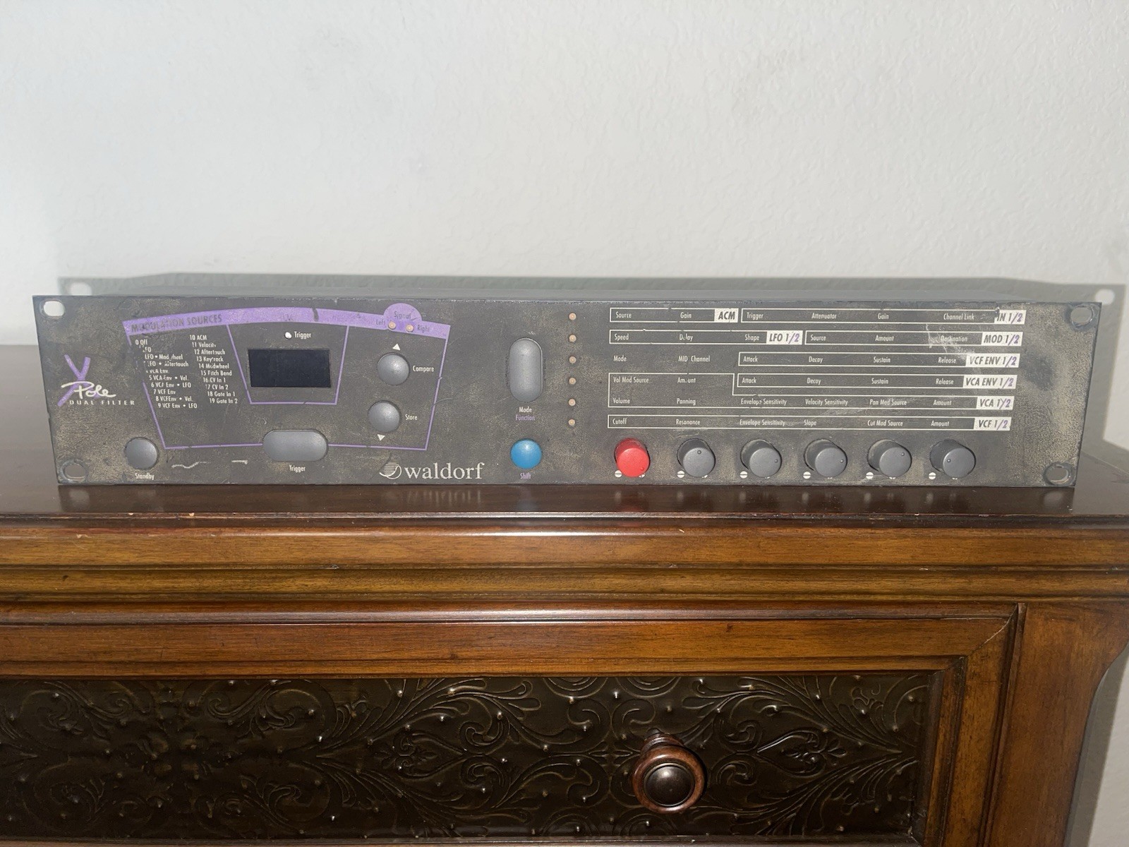 Waldorf X-Pole Stereo/Dual-channel Analog Filter