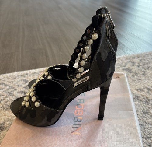 Cape Robbin Army Print Pearl Accent Heels - Bild 6 von 9