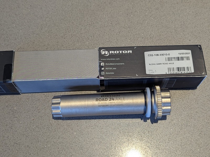 Rotor Aldhu or Vegast Axle - Road 24mm Axle For Rotor Cranks in Silver