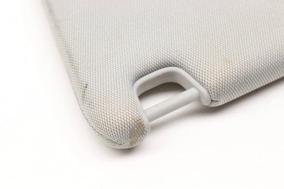 2014-2017 AUDI RS7 — правый солнцезащитный козырек/зеркало 4G0857552A - Изображение 3 из 4