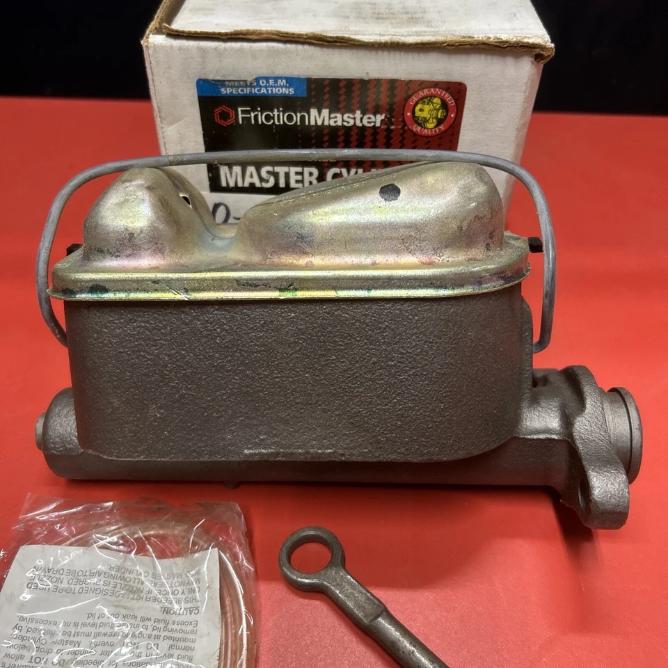 Cilindro mestre de freio 10-1667 (remanufaturado) - Imagem 3 de 4