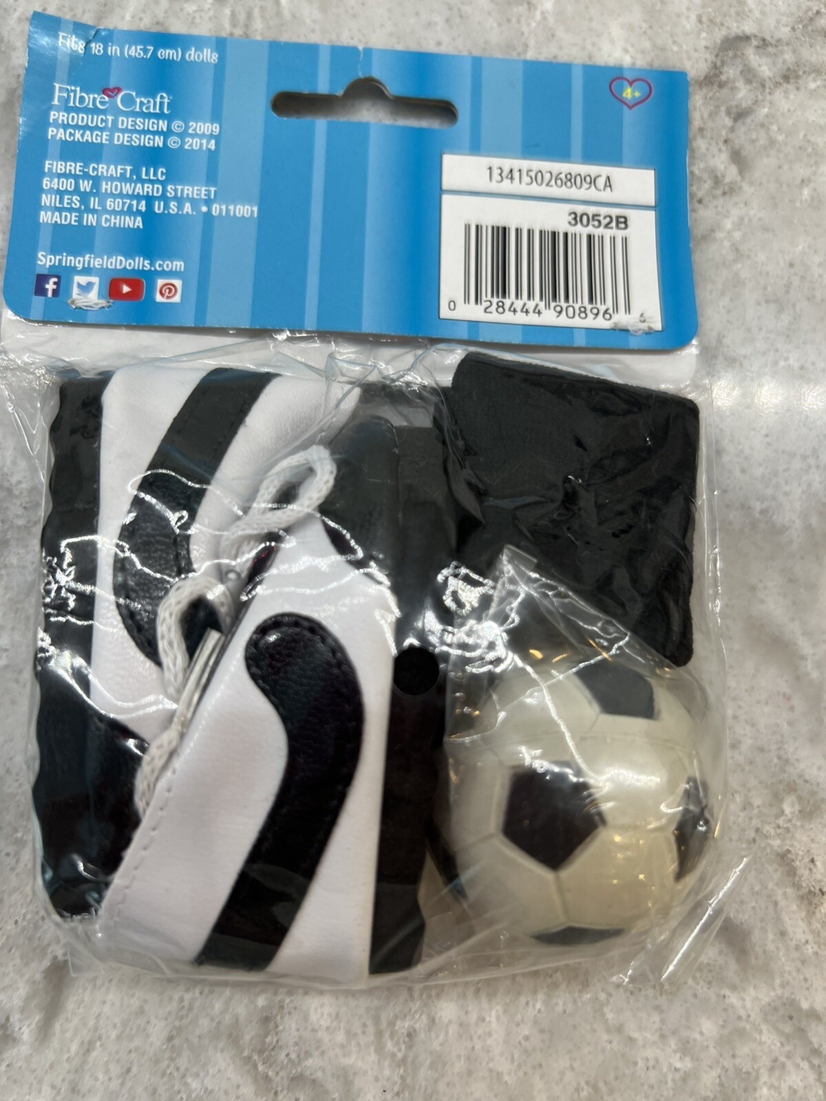 18 Inch Soccer Outfit Sport Shirt Shoes American Girl Doll Clothes 5 Pcs