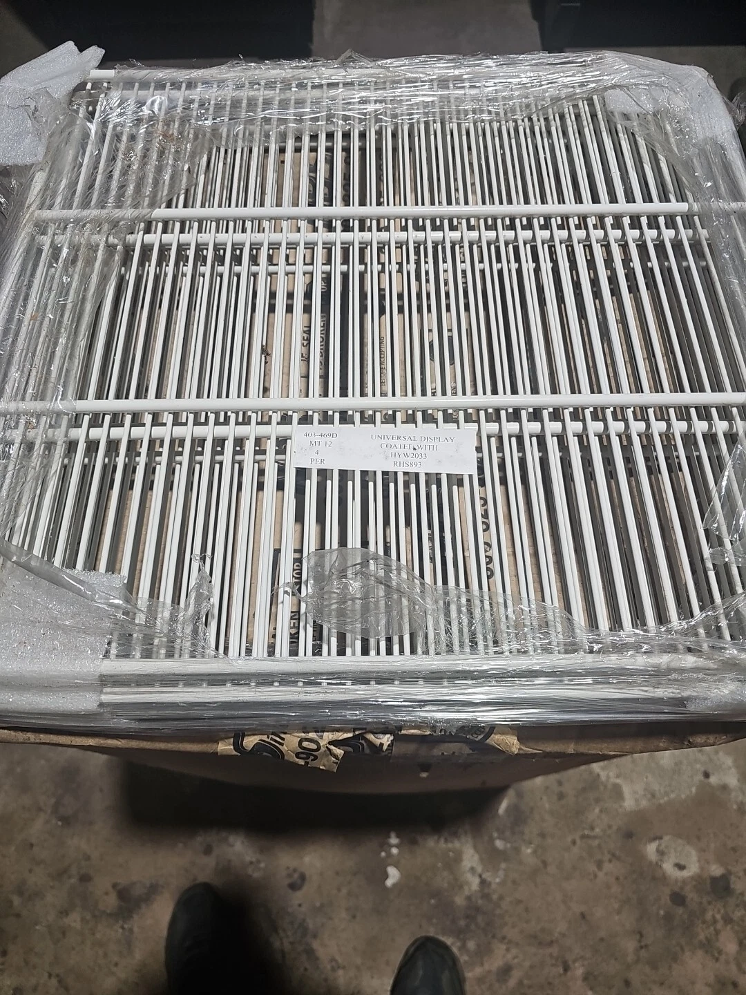 "20-3/8" X 18-3/4" Beverage Air MT10/12/14/19 403-469D COOLER SHELF BPS-403.469
Opens in a new windo