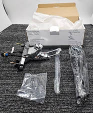 HD Supply 211813 Seasons® Single-Handle Center Bathroom Faucet With Pop-Up