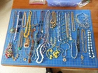 Mixed Vintage Necklaces Costume Jewelry 35 Lot Reseller Wearable Craft Unsigned