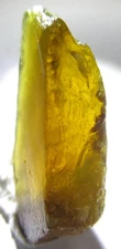Yellow green Sphene Facet Rough From Madagascar. 10.20 Crt