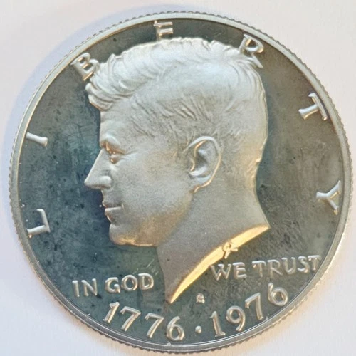 1976-S Bicentennial 40% SILVER Kennedy Half Dollar Deep Cameo Proof #4137