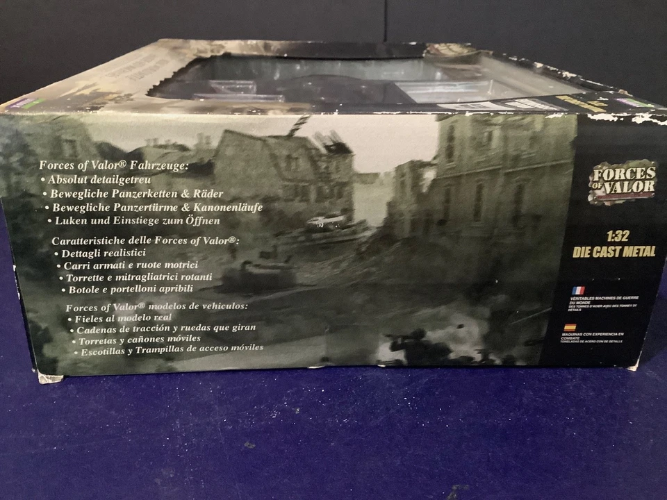 Rare Forces of Valor US Cadillac M24 Chaffee France 1945 80048 1:32 Scale Tank. - Image 3 of 4