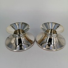 Niedriges Art Deco Kerzenleuchter Paar in massivem Silber um 1920