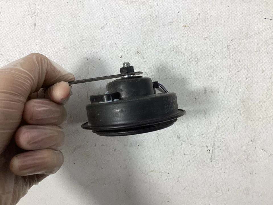 Mercedes Benz GL550 2008-2013 alarma bocina sirena señal izquierda E1000329 OEM. Foto 4 de 4