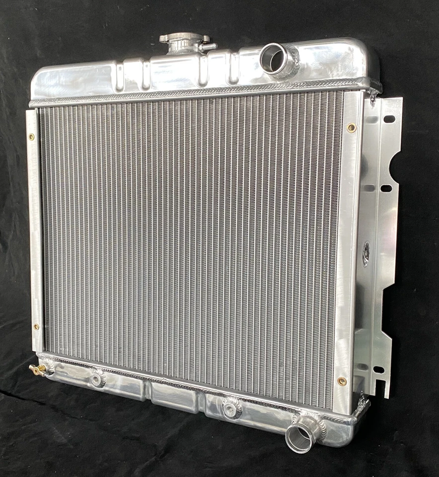 RADIADOR PULIDO KKS 3 FILAS Ajuste Dodge Dart Plymouth Valiant Duster 3.2L 3.7L L6 Foto 3 de 4