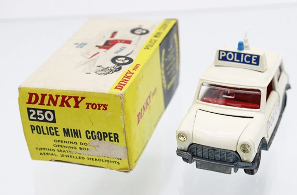 ＾Vintage rare Diny 250 MIni Cooper s police car With OriginalBox - Image 3 of 4