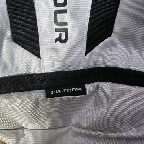 Under Armour - Zaino UA Storm bianco e nero - Foto 2 di 7