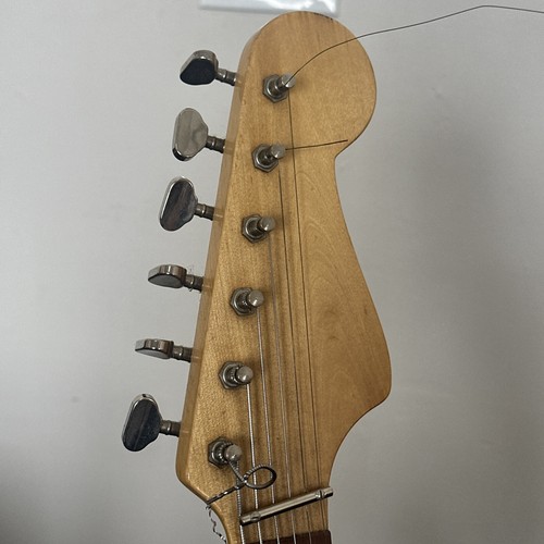 Chitarra elettrica vintage Hagstrom III Futurama Deluxe 1963 modello I rossa suona - Foto 12 di 19