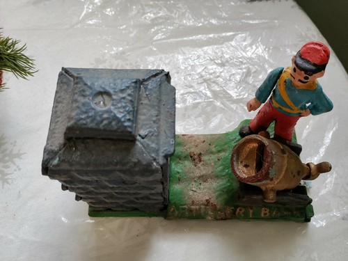Vintage Cast Iron Taiwan Artillery Bank - Picture 9 of 9