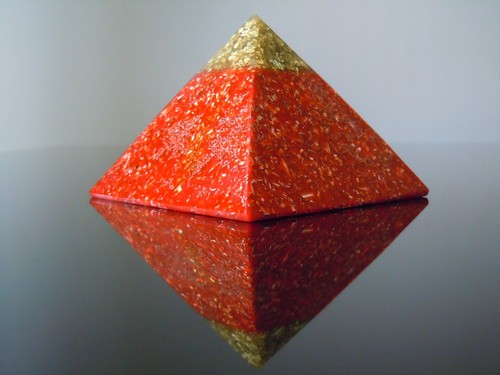 Orgone 23k Gold Tip Spiritual Love Acceptance Healing Heart Pyramid Rose Quartz - Picture 2 of 4
