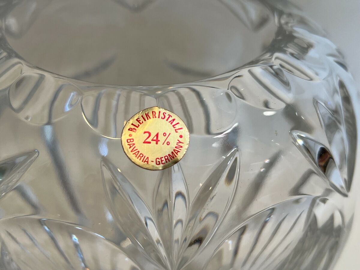 Vintage Bleikristall 24% Cut Crystal Bavaria Germany Vase, 8 Vintage Bleikristall 24% Cut Crystal Bavaria Germany Vase, 8