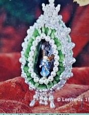 LeeWards CHRISTMAS CAROL Panorama Sequin Bead Christmas Ornament Kit Vintage NOS