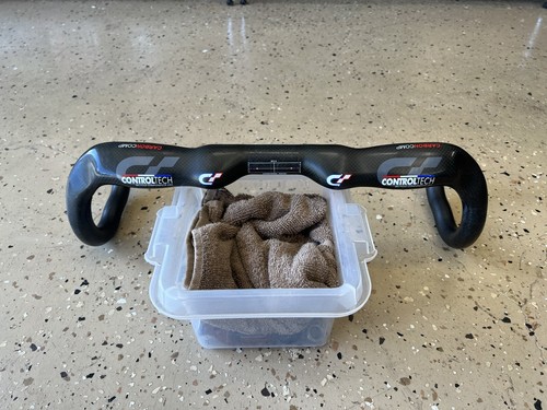 Control Tech Carbon Handle Bars . 31.8mm X 44cm
