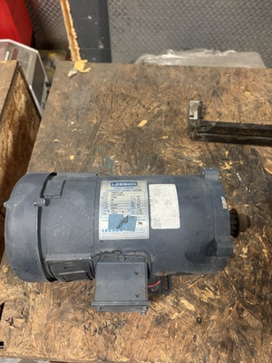 #ad LEESON ELECTRIC 108014.00 PERMANENT MAGNET MOTOR 1750 RPM 90 VOLT C4D17FK1J USED $288.33