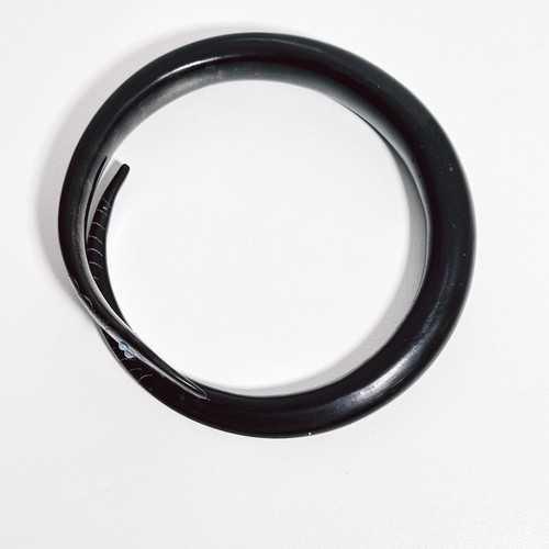Vintage Hand Carved Horn Snake Bangle Bracelet 1950s Tribal Style Jewellery - Imagen 4 de 24