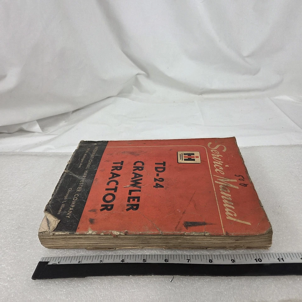 Vintage International Harvester Tractor Service Manuals TD-24 6 & 9 Series - Image 3 of 4