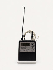 Zaxcom TRXLA2.5 Bodypack Transmitter with Countryman B6 Lavalier Microphone