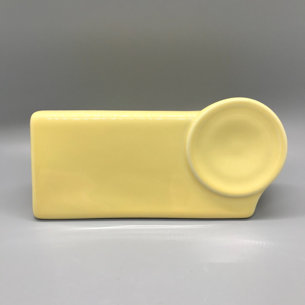 Fiesta Blank Dealer Shelf Sign in Pale Yellow Fiestaware Table