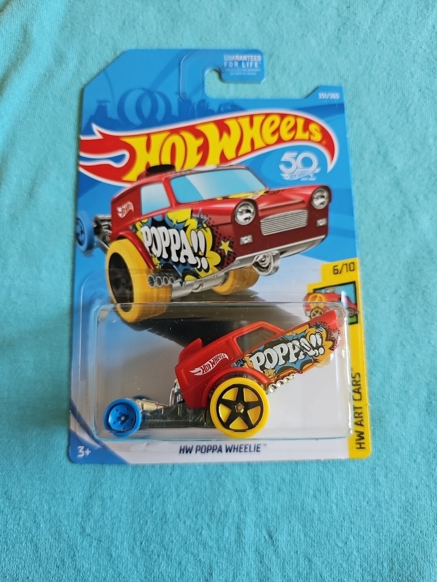 2018 Hot Wheels HW POPPA WHEELIE Red 351/365 GREAT CARD Art Cars