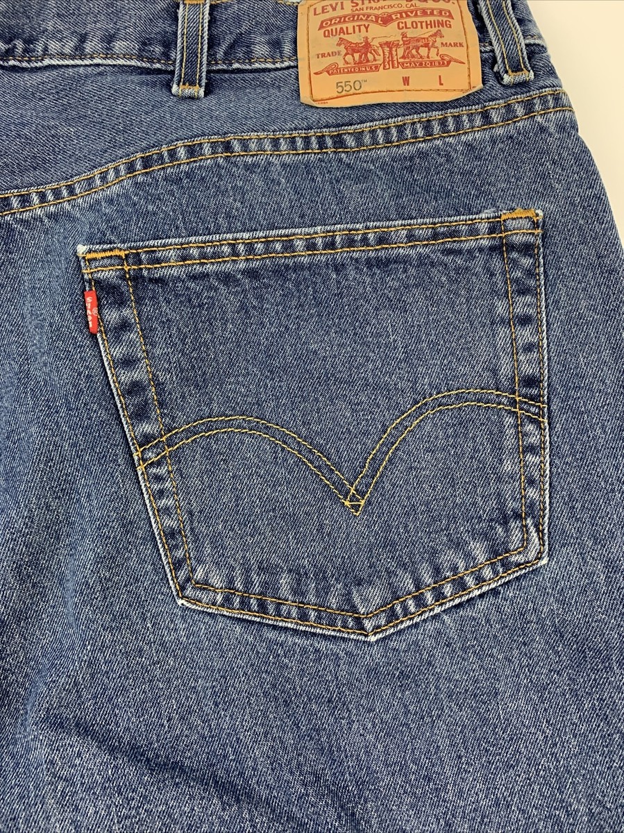 LEVI’S550 W32 L30 Levi's 550 Relaxed Fit Jeans Black (Size: W52 x L30 (6767)2
