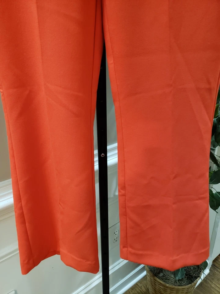 Pantalones acampanados informales de poliéster liso rojos de pierna ancha talla 4 de Nine West para mujer Foto 3 de 4