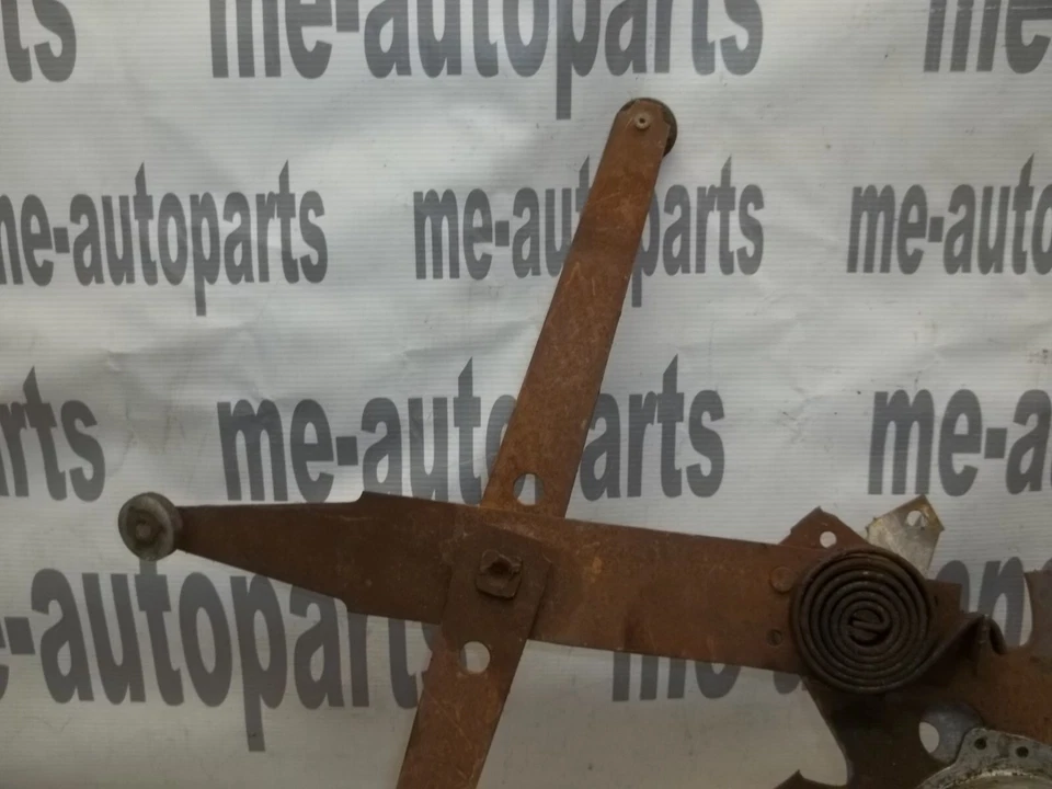 1986-1991 CADILLAC SEVILLE OEM RIGHT FRONT PASSENGER DOOR WINDOW REGULATOR MOTOR - Image 3 of 4