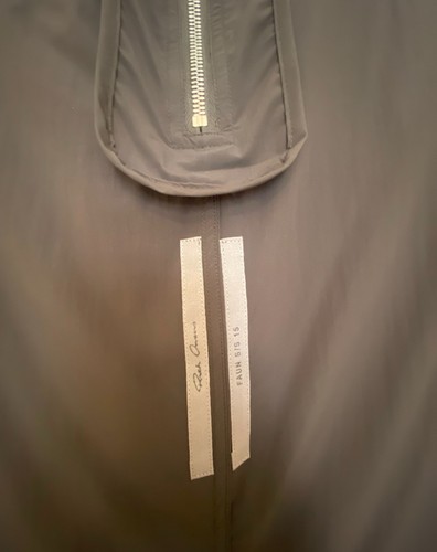 Rick Owen’s Fawn Vest With Lambs Leather Collar - Picture 4 of 4